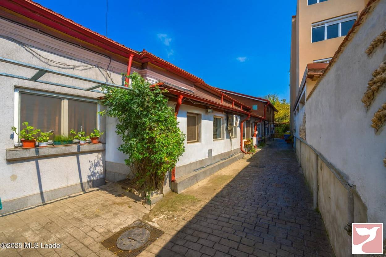 Casa/vila  5 CAMERE vanzare in Bucuresti, Viilor, 236 mp