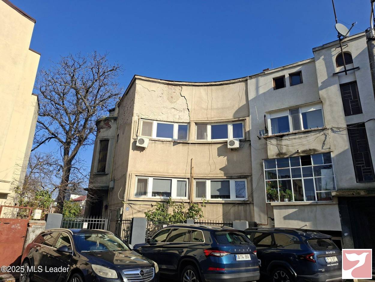 Apartament  3 CAMERE vanzare in Bucuresti, Alba Iulia, 103 mp