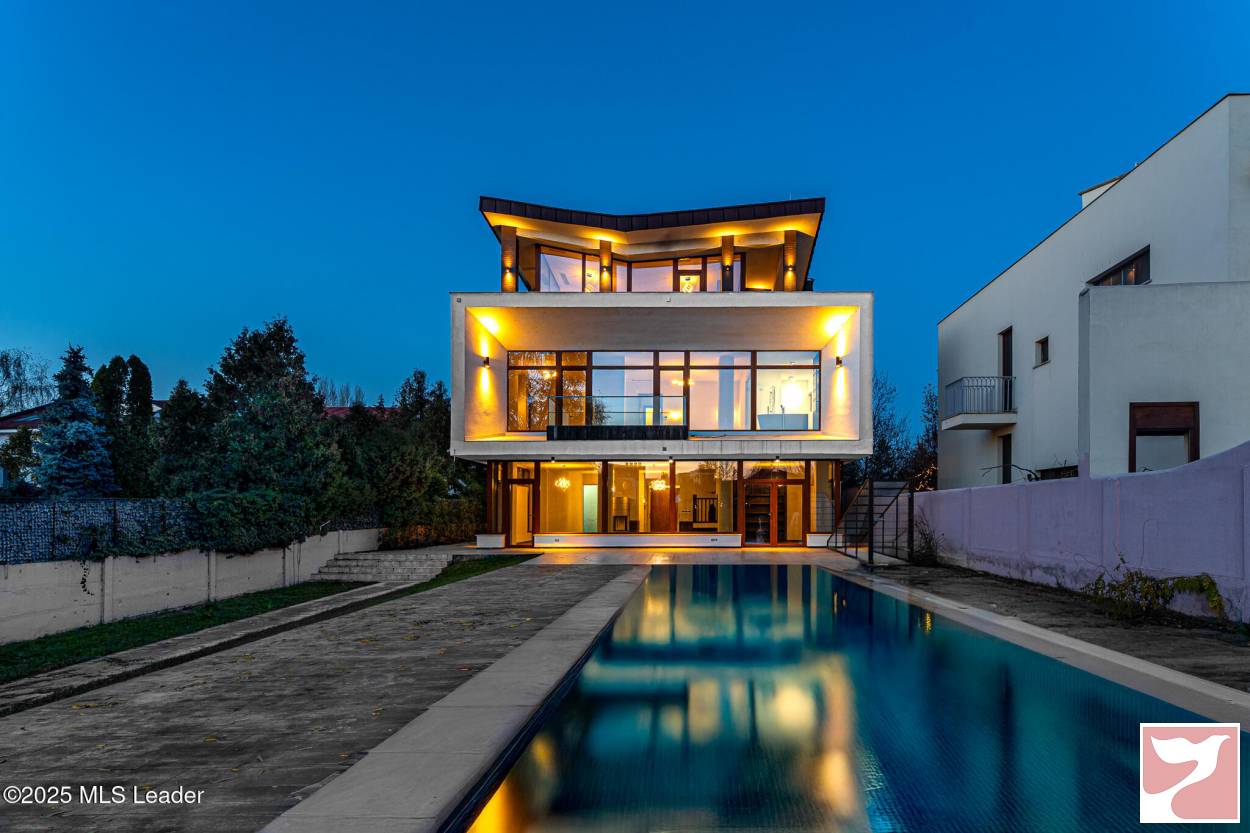 Casa/vila 5 CAMERE vanzare in Bucuresti Ilfov, Mogosoaia, Mogosoaia, 617 mp