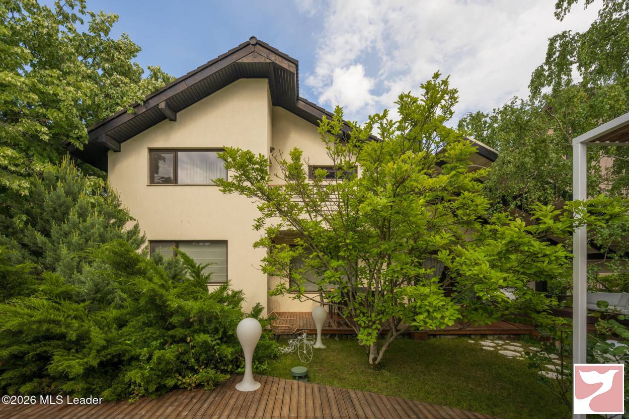 Casa/vila  4 CAMERE vanzare in Voluntari, Pipera, 397 mp