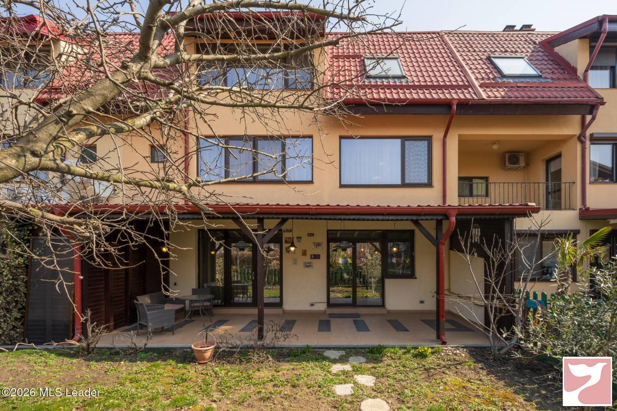 Casa/vila  6 CAMERE vanzare in Voluntari, Pipera, 354 mp