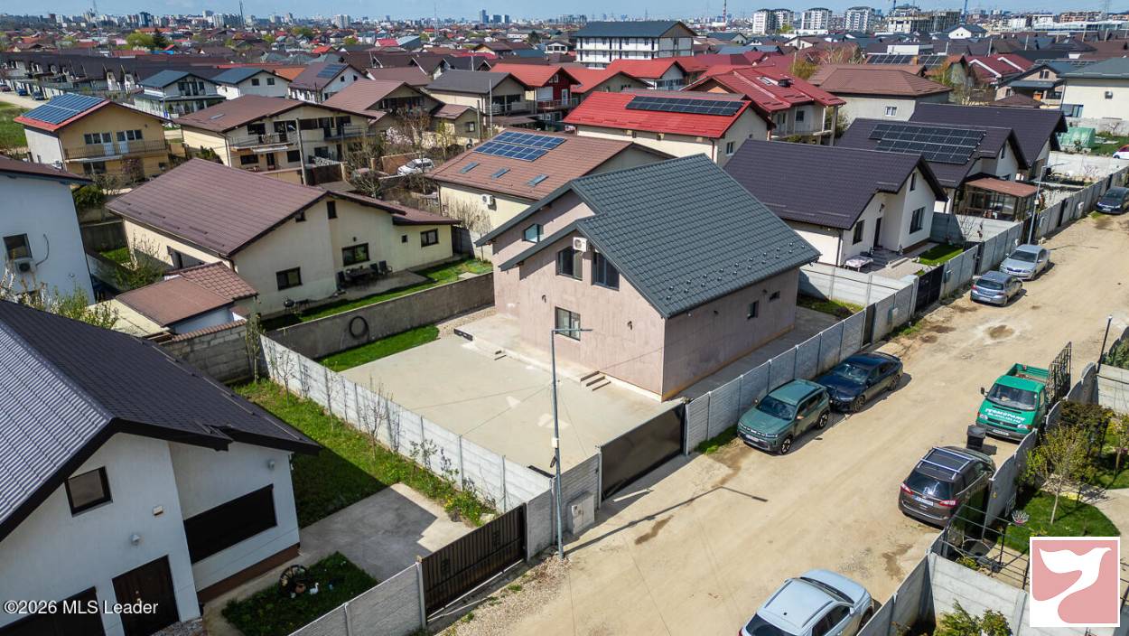 Casa/vila  5 CAMERE vanzare in Pantelimon, Pantelimon, 235 mp