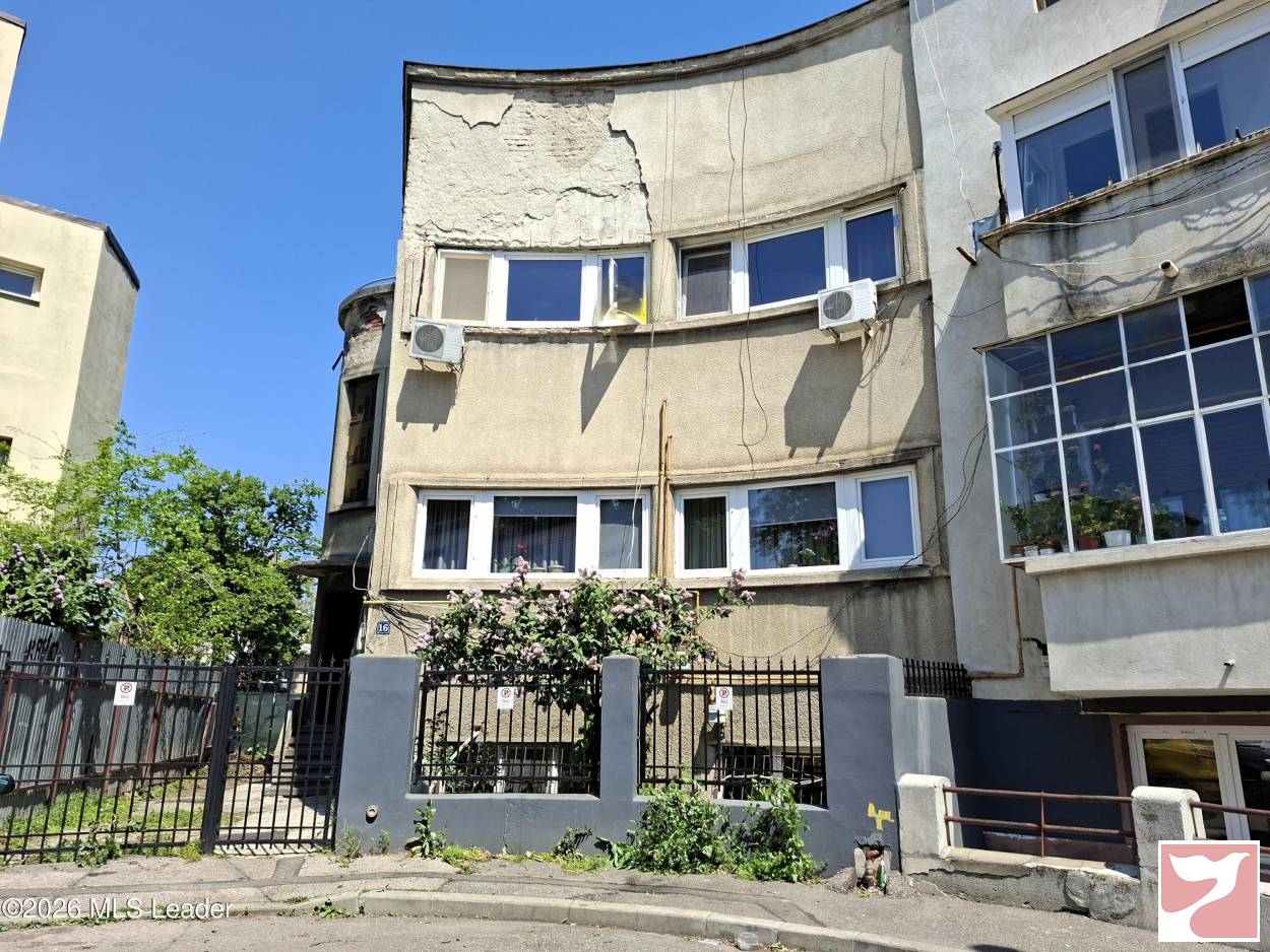 Apartament  3 CAMERE vanzare in Bucuresti, Alba Iulia, 97 mp
