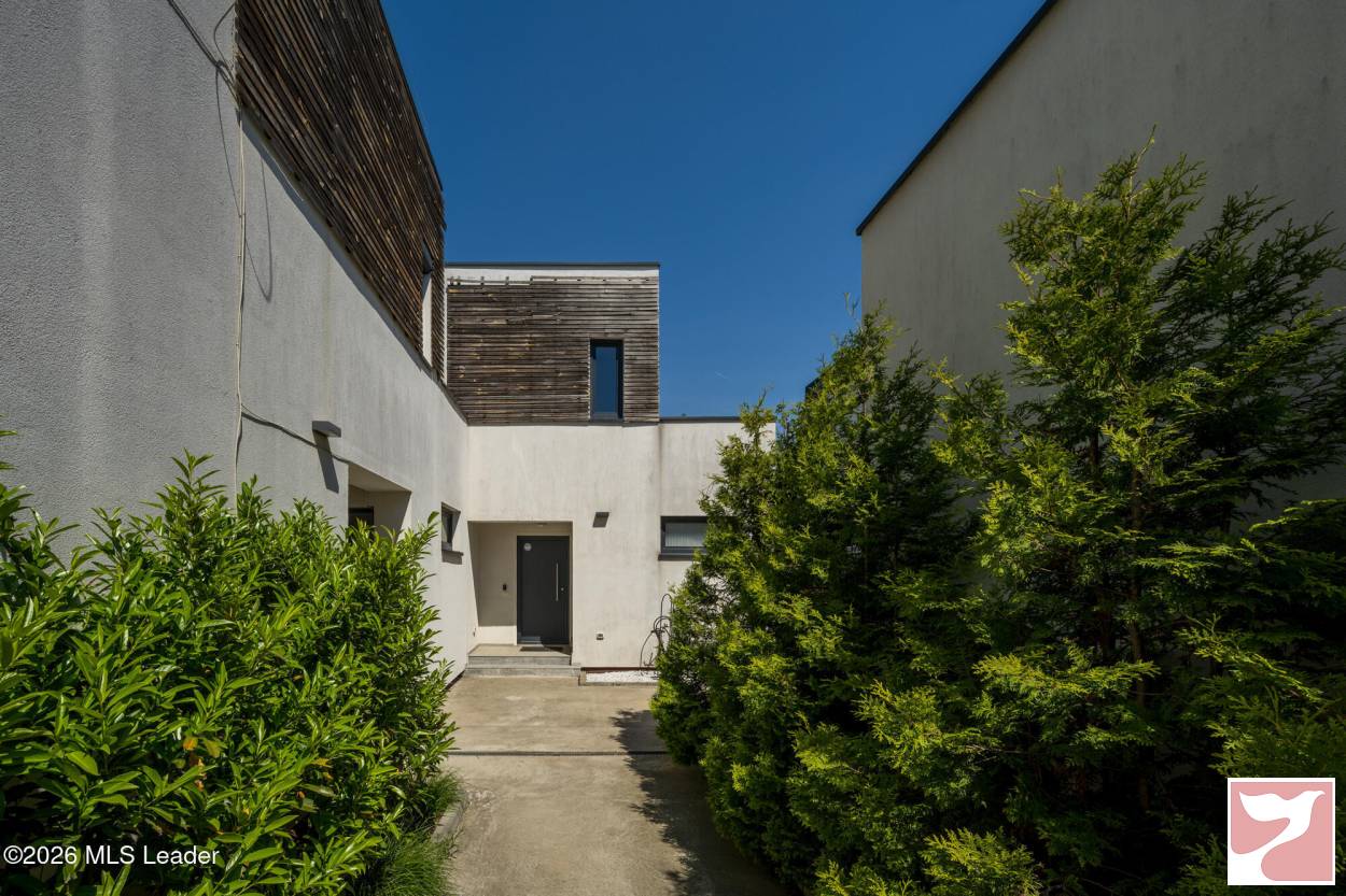 Casa/vila  4 CAMERE vanzare in Otopeni, Odaile, 168 mp
