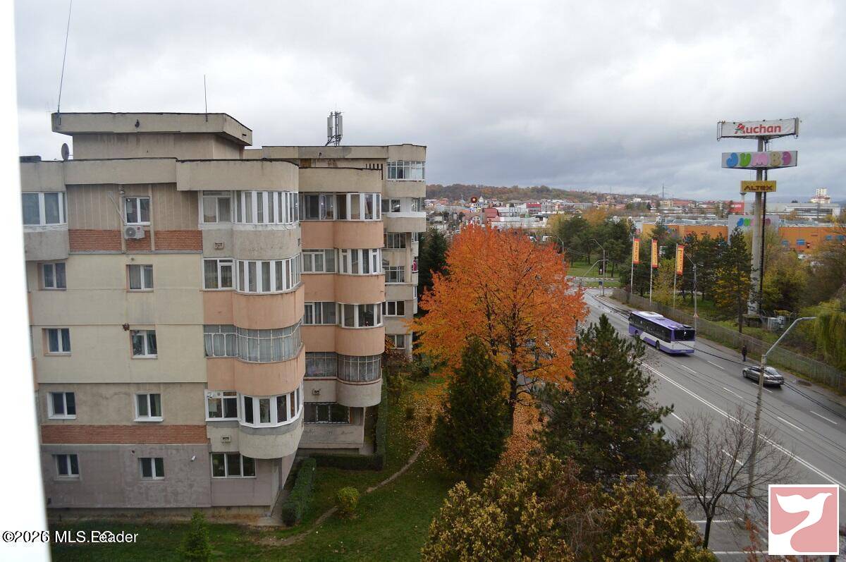 Apartament  3 CAMERE vanzare in Pitesti, Rolast, 82 mp