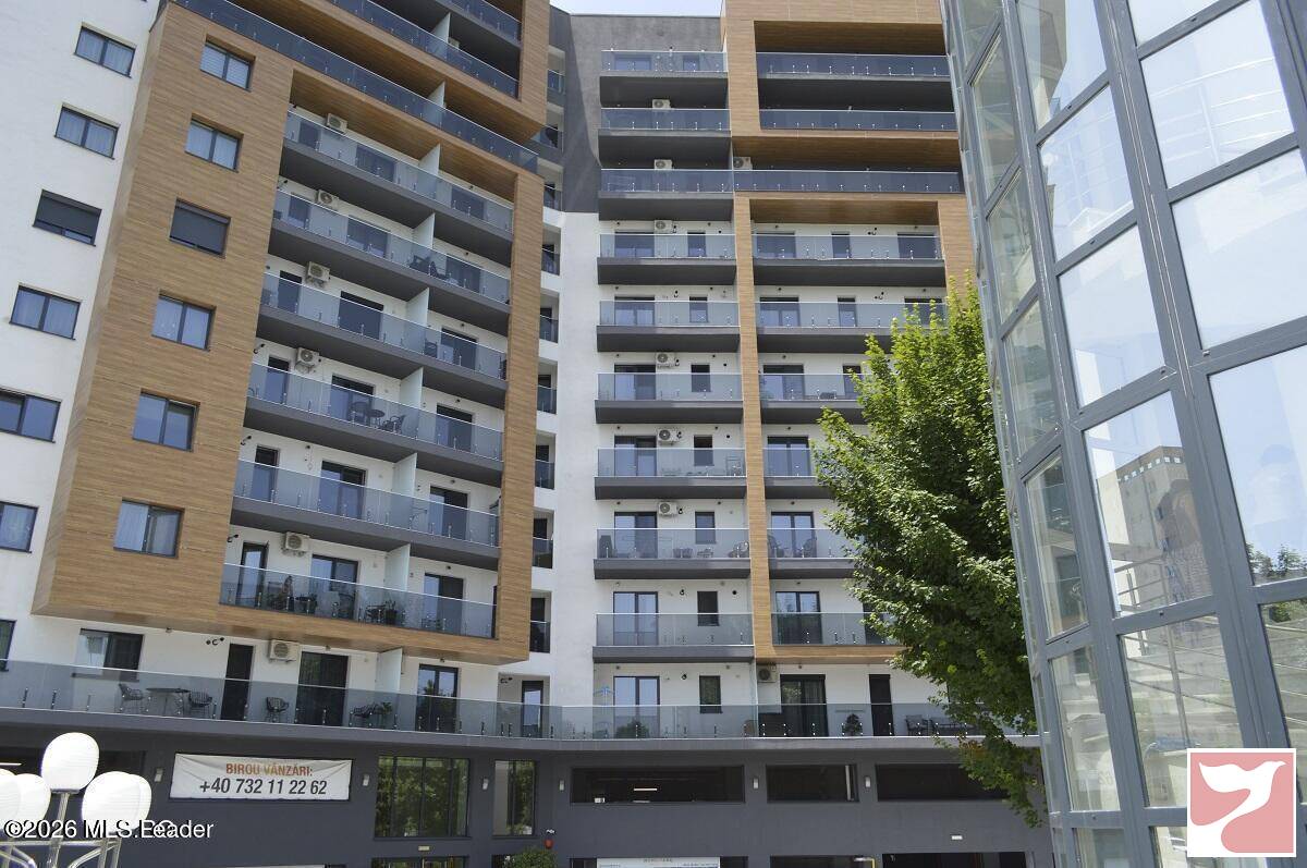 Apartament  3 CAMERE vanzare in Pitesti, Nord, 94 mp