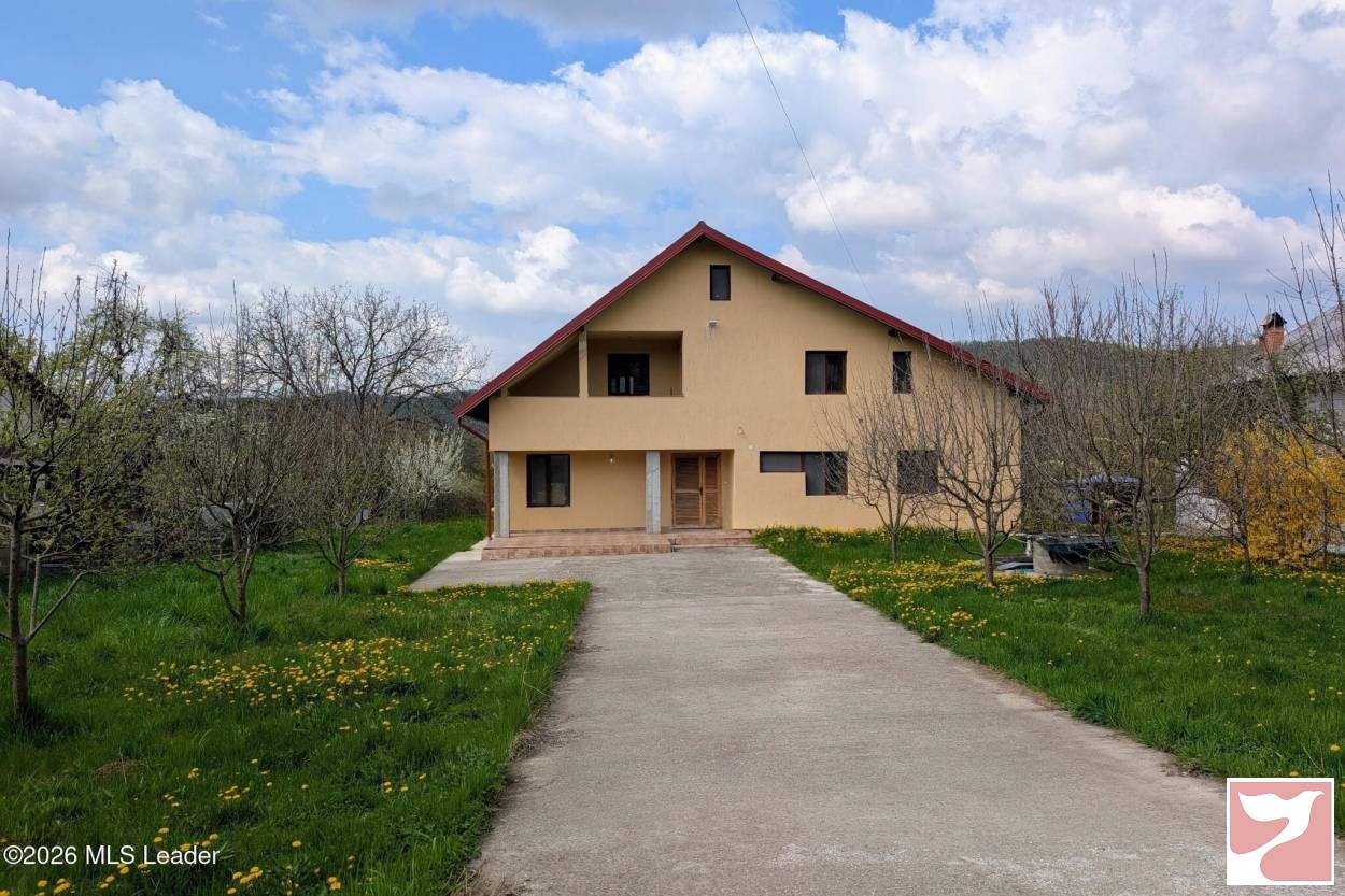 Casa/vila  6 CAMERE vanzare in Balilesti, Valea Mare-Bratia, 324 mp