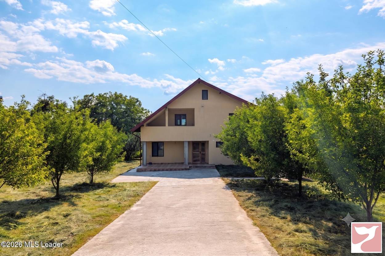 Casa/vila  6 CAMERE vanzare in Balilesti, Valea Mare-Bratia, 324 mp
