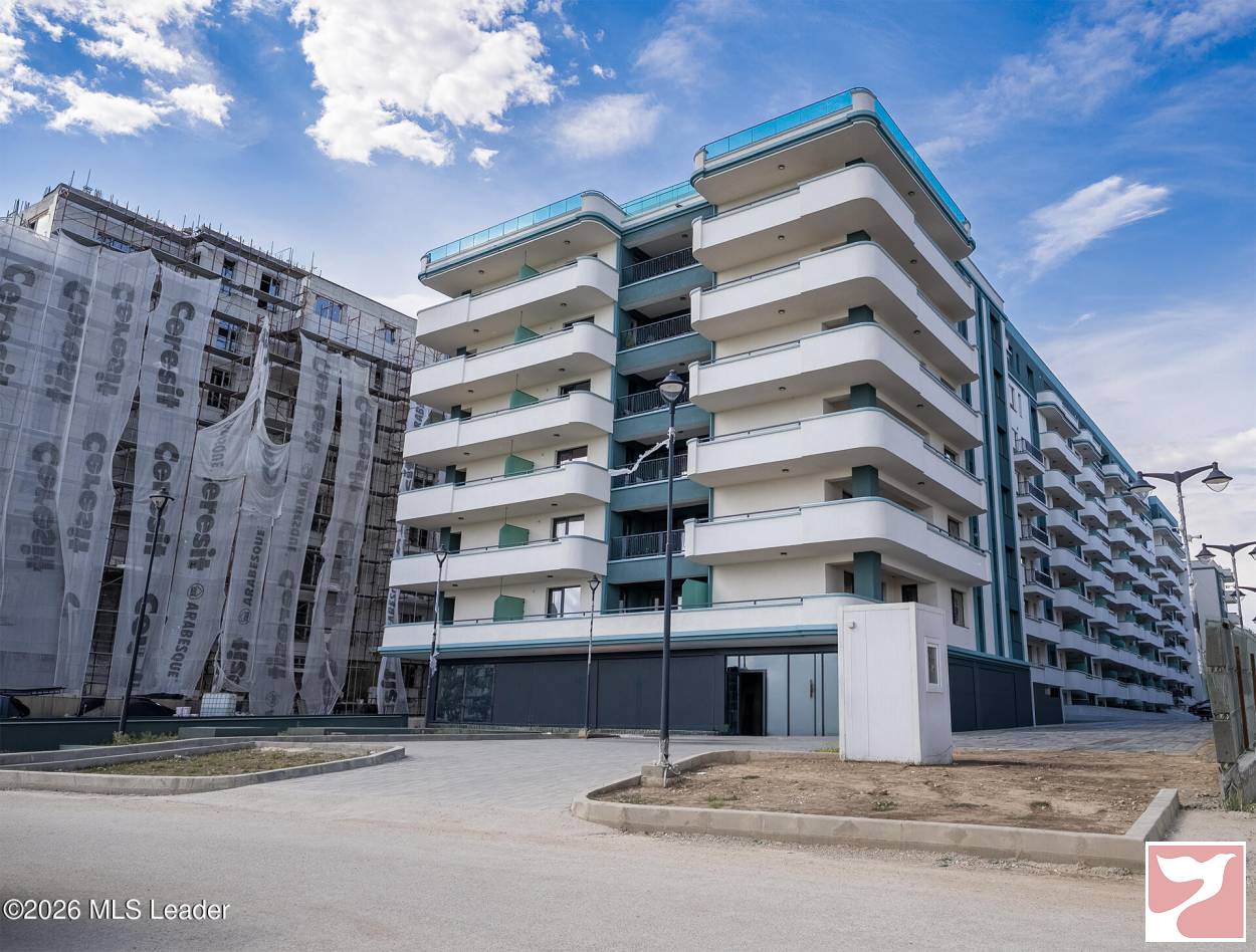 Apartament  3 CAMERE vanzare in Voluntari, Pipera, 122 mp
