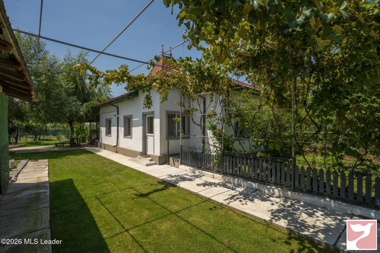 Casa/vila  3 CAMERE vanzare in Moara, Moara, 90 mp