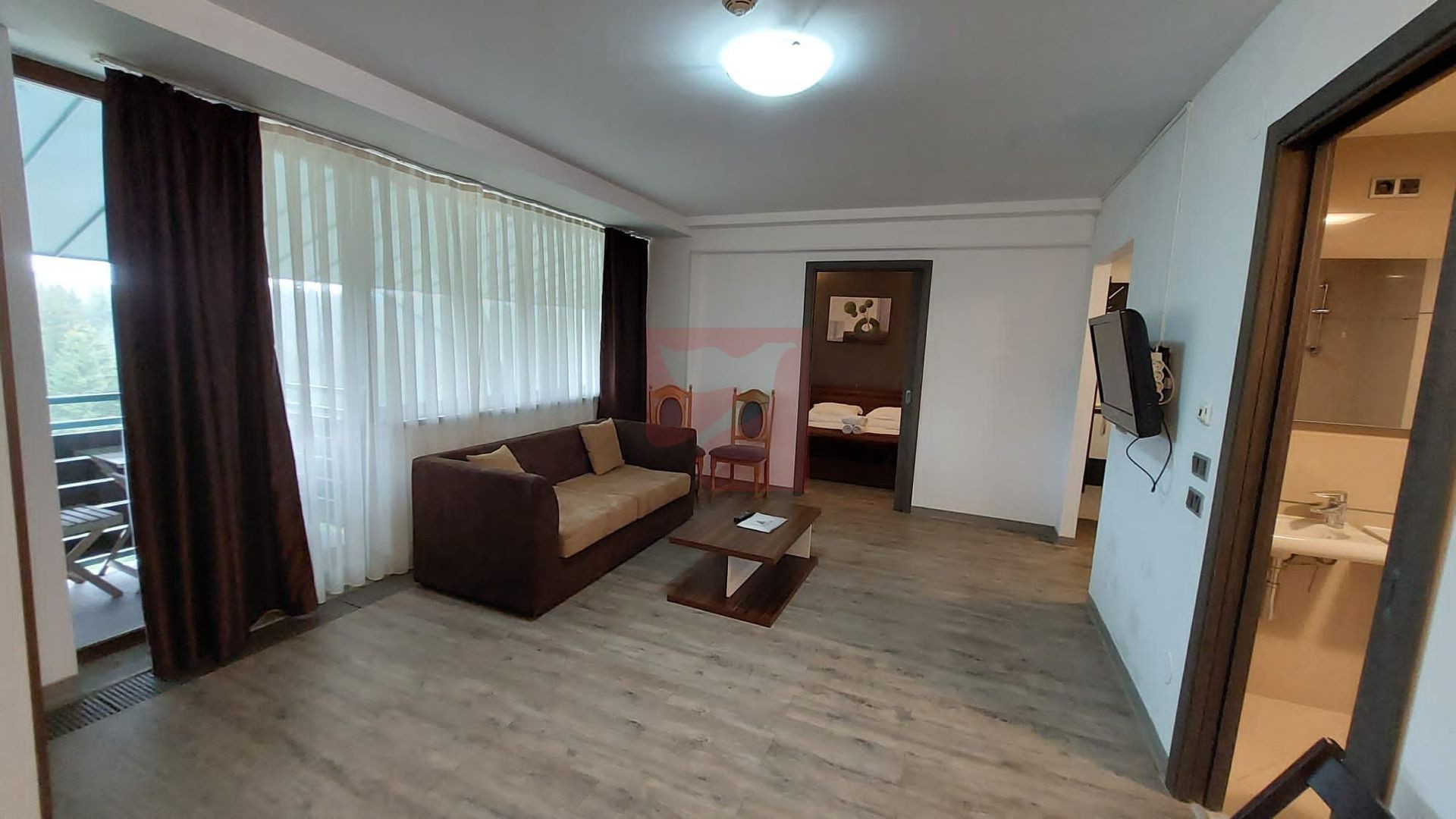 Apartament  2 CAMERE vanzare in Poiana Brasov, 55 mp