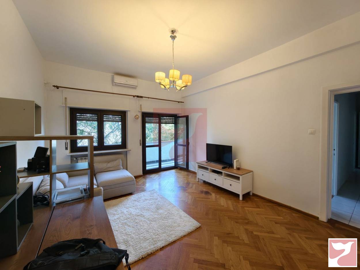 Apartament  2 CAMERE vanzare in Bucuresti, Ultracentral, 77 mp